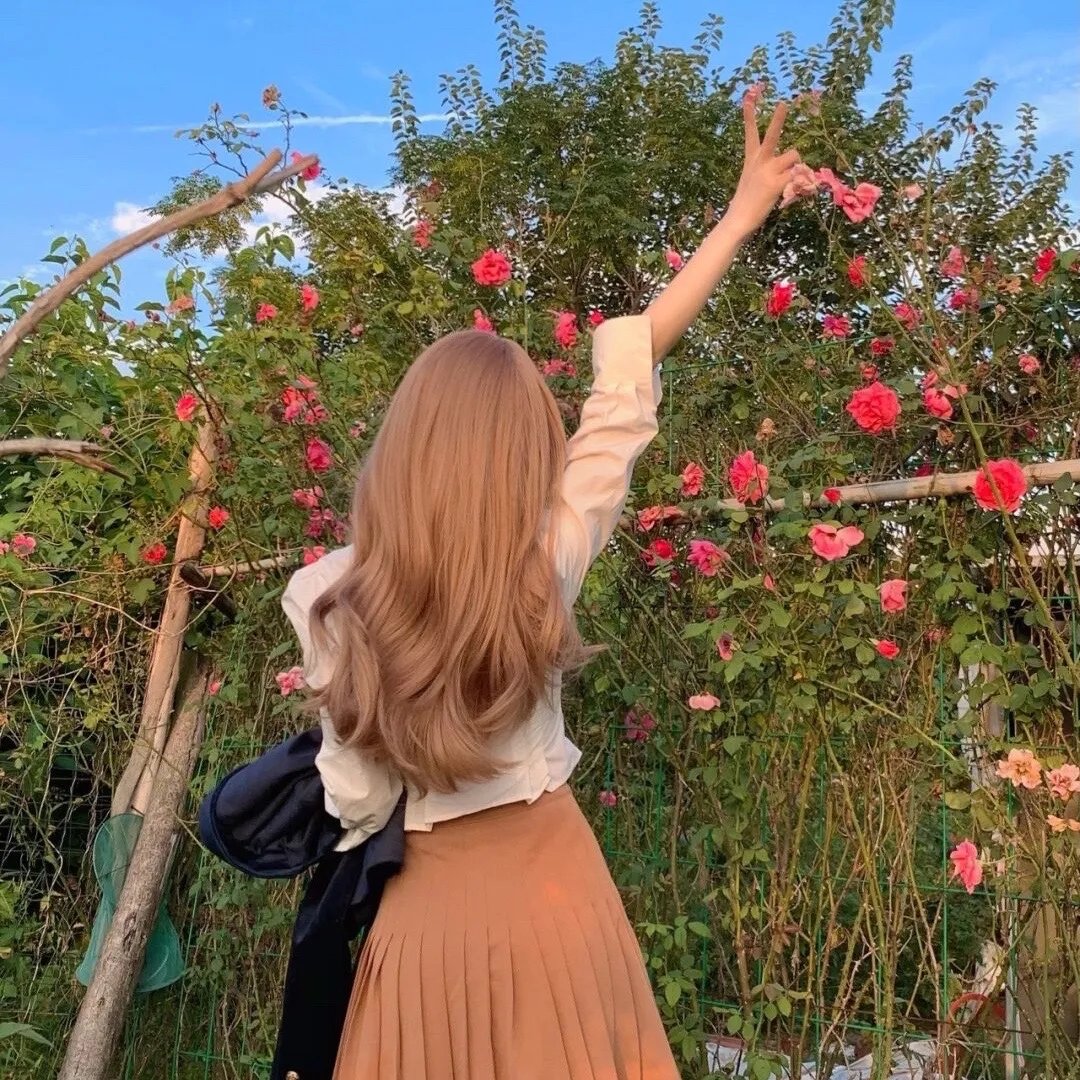 弃妃归来成了妙手神医